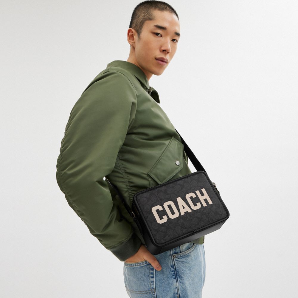 Black Coach Charter 24 In Signature Canvas With Graphic Men Crossbody Bags | PH_CH63678