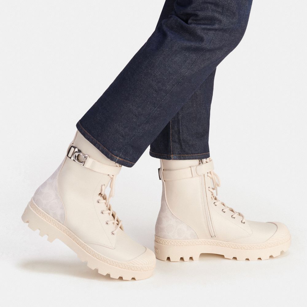 White Coach Tucker With Signature Canvas Chalk Men Boots | PH_CH12617